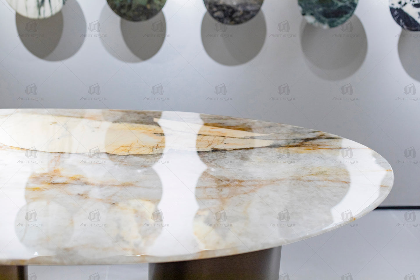 Pandora Marble Drop-shaped Dining Table