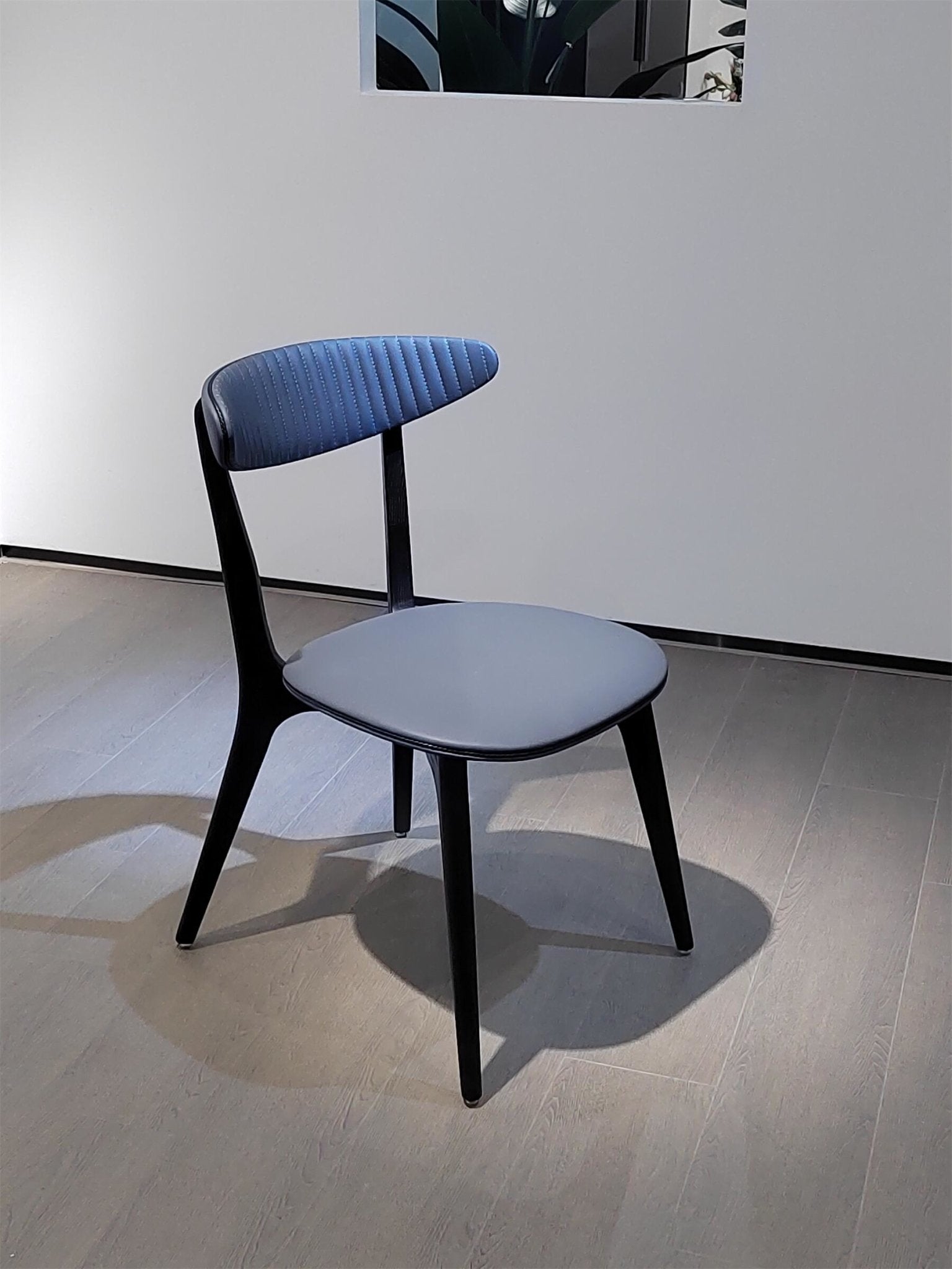 VL-DC18 Dining Chair - VanlyFurnitre